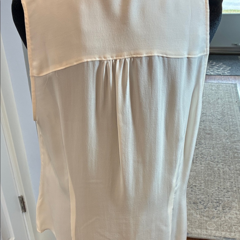 White House Black Market Silk Ivory Ruffle Front Sleeveless Blouse - Picture 4 of 6